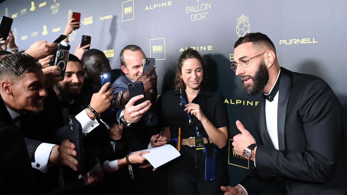 Benzema recibe el Balón de Oro