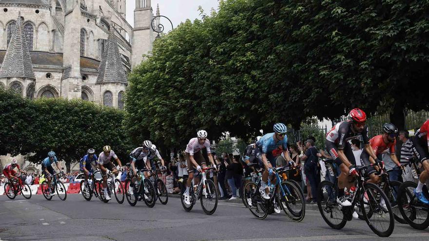 El Tour de Francia llega a los Alpes. Sergi López-Egea nos da las claves.