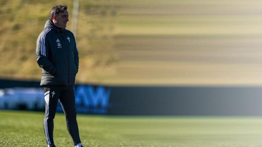 Carlos Carvalhal, en la ciudad deportiva de Mos.