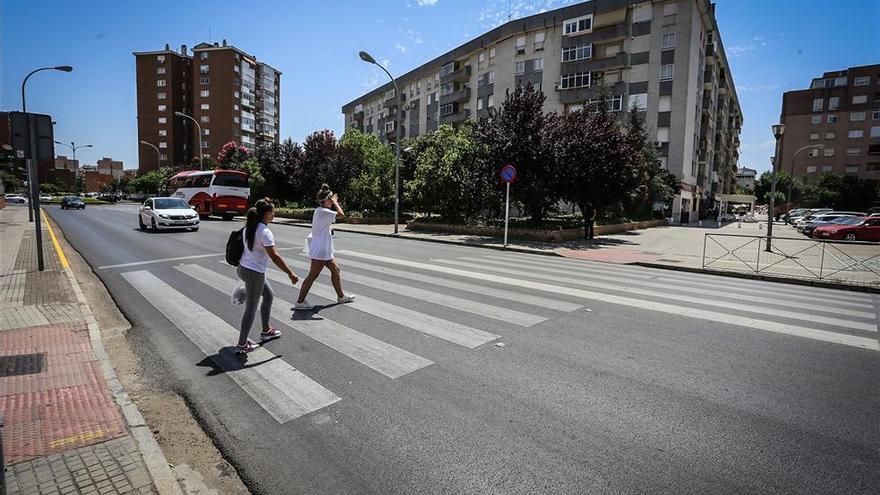 Badajoz reforma 100 vados peatonales para hacerlos accesibles