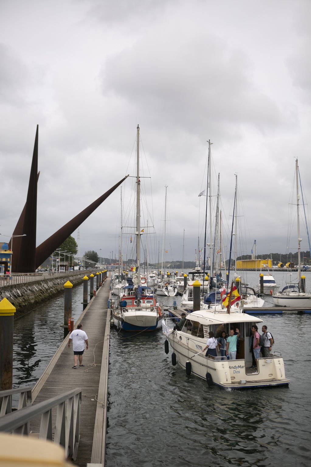 En imágenes: Avilés recupera sus paseos por la ría