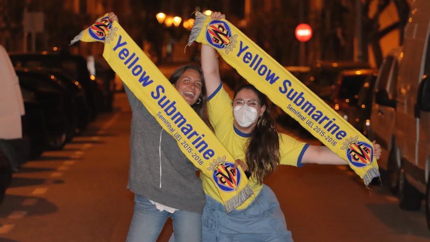VÍDEO | La afición del Villarreal celebra en calles y balcones el pase a la final de la Europa League