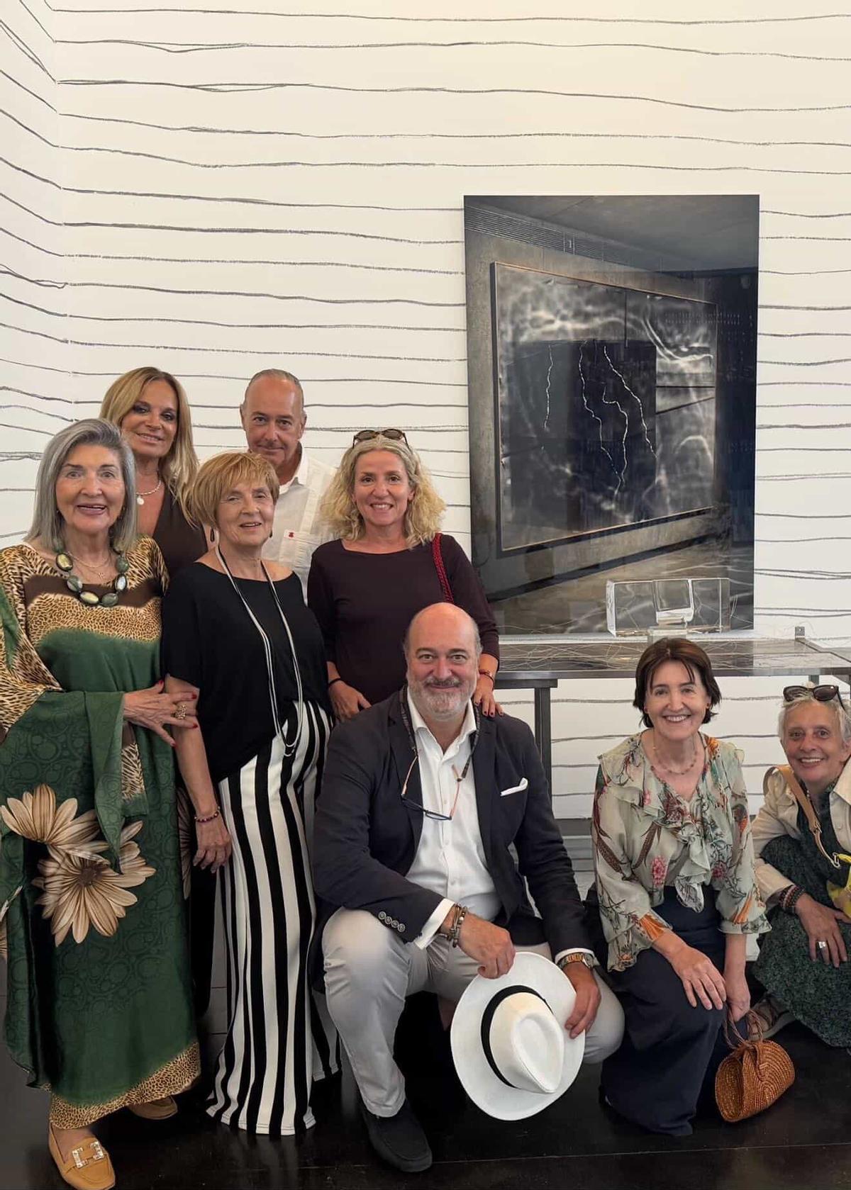 Presen Rodríguez, Caridad Botella, Federico Moreno, Amparo Forés, Nacha Sala, José Cosme, Casin Trullenque y Chus de Casares Presen Rodríguez, Caridad Botella, Federico Moreno, Amparo Forés, Nacha Sala, José Cosme, Casin Trullenque y Chus de Casares
