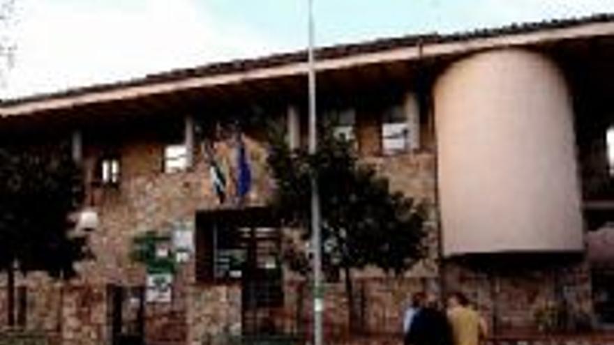 El alcalde de Navaconcejo releva a su colega de Jerte en Soprodevaje