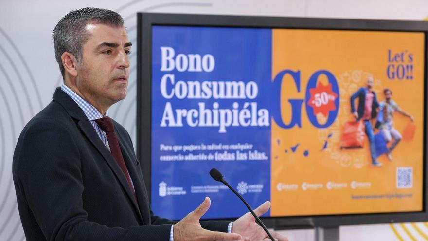 Canarias activa 80.000 bonos consumo para impulsar el comercio en todas las islas