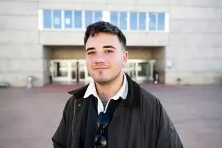 Jóvenes extremeños que se enfrentan a sus primeras elecciones el 21 de diciembre