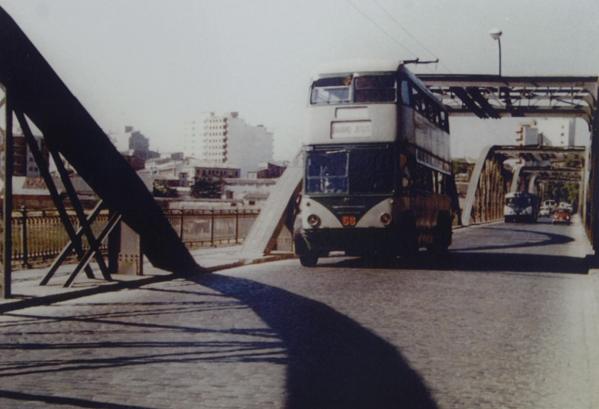 La historia de los buses de Zaragoza