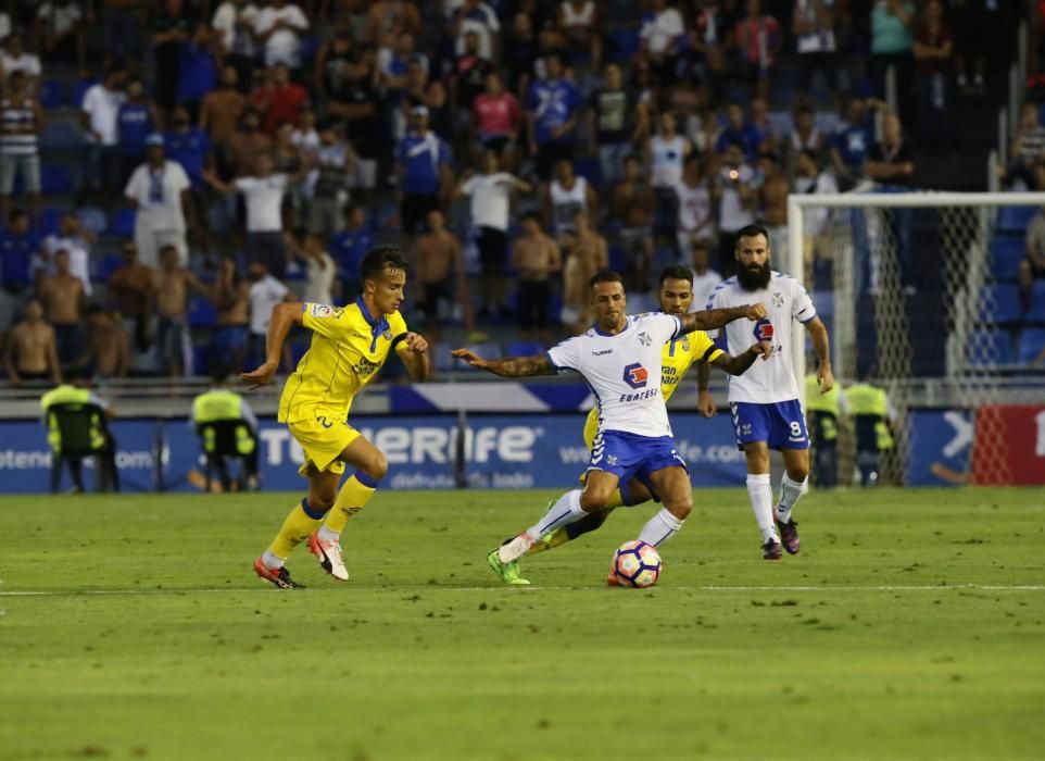 Delia Padrón Partido Copa Mahou entre el Tenerife y Las Palmas , Heliodoro Rodriguez Lopez