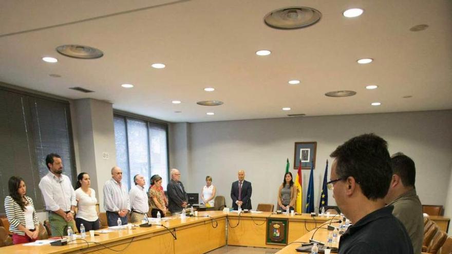 Los concejales, ayer, en el salón plenario.