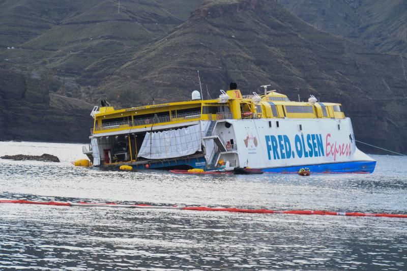 Nuevo intento de reflotar el ferry de Fred Olsen