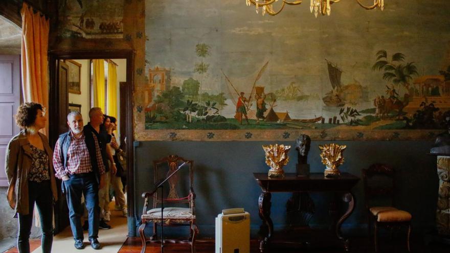 Imagen de archivo de una visita al Pazo de Fefiñáns. |  Iñaki Abella