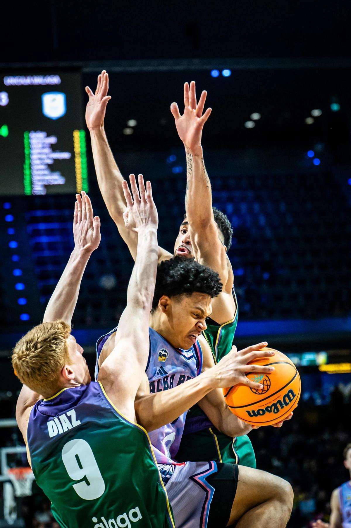 El ALBA Berlín-Unicaja CB de BCL, en imágenes