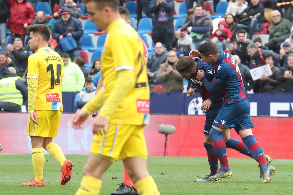 Levante UD - RCD Espanyol, en imágenes