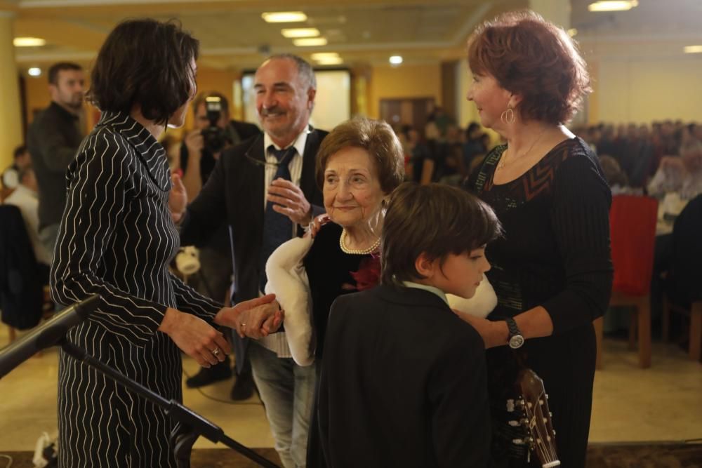 Homenaje a Ángeles Flórez Peón, Maricuela, en el centenario de su nacimiento