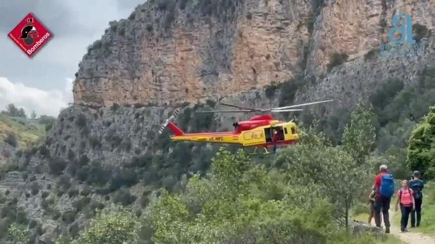 Rescate aéreo a 100 metros de la presa Isbert, en Alicante