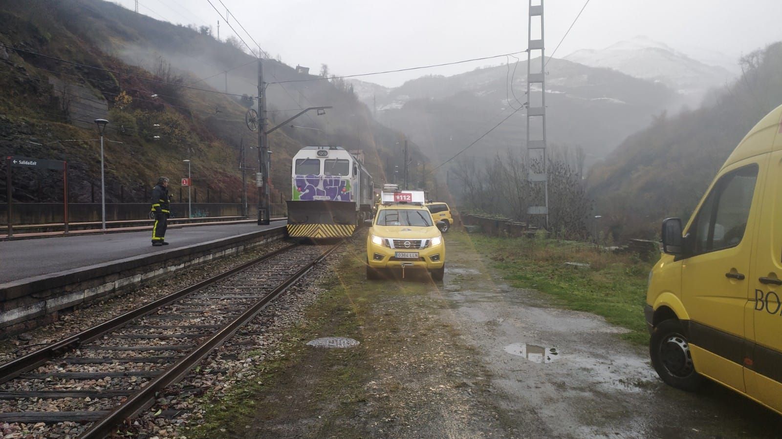 Las fotografías del accidente ferroviario por un argayu en Lena