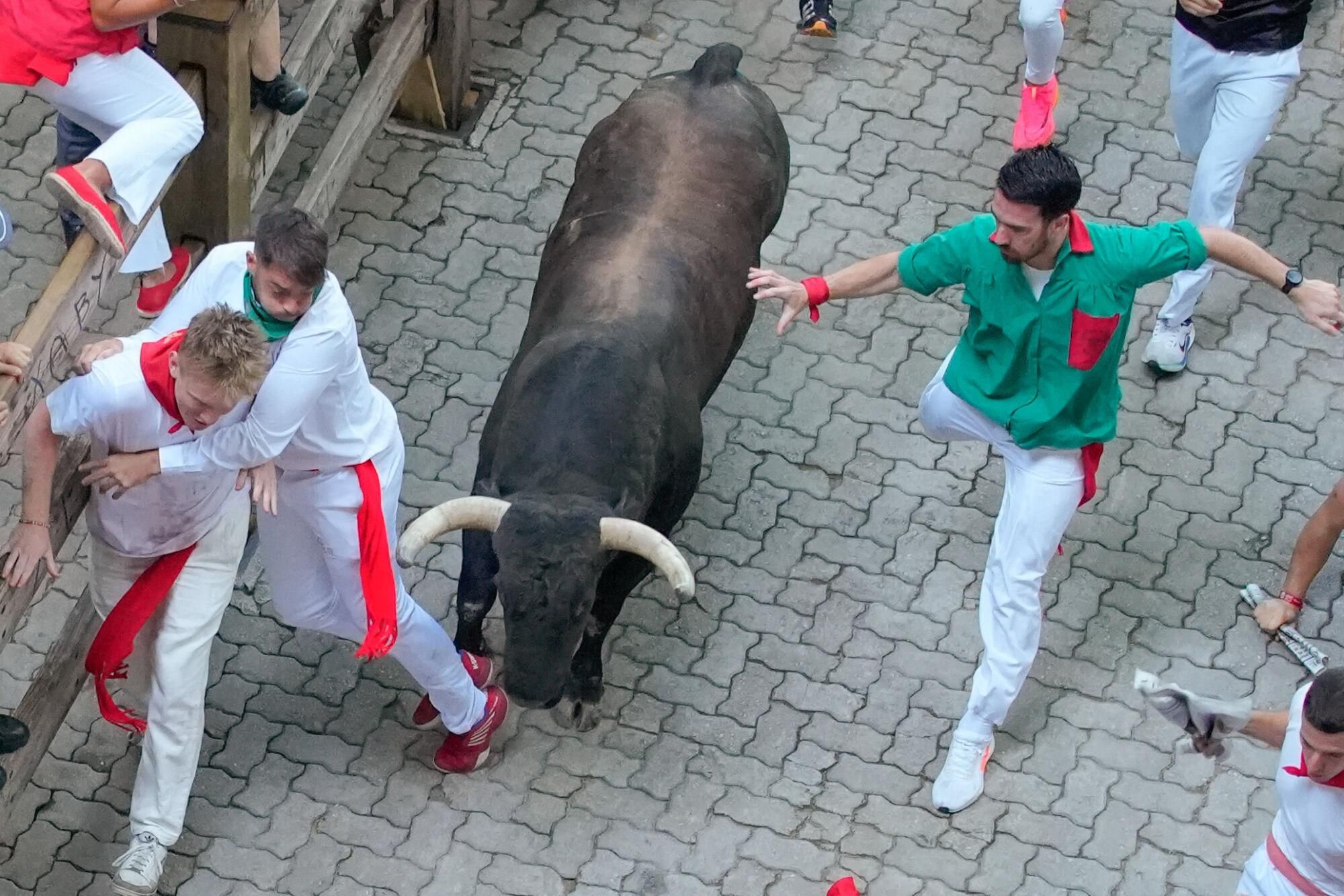 El quinto encierro de los Sanfermines 2025, en imágenes.