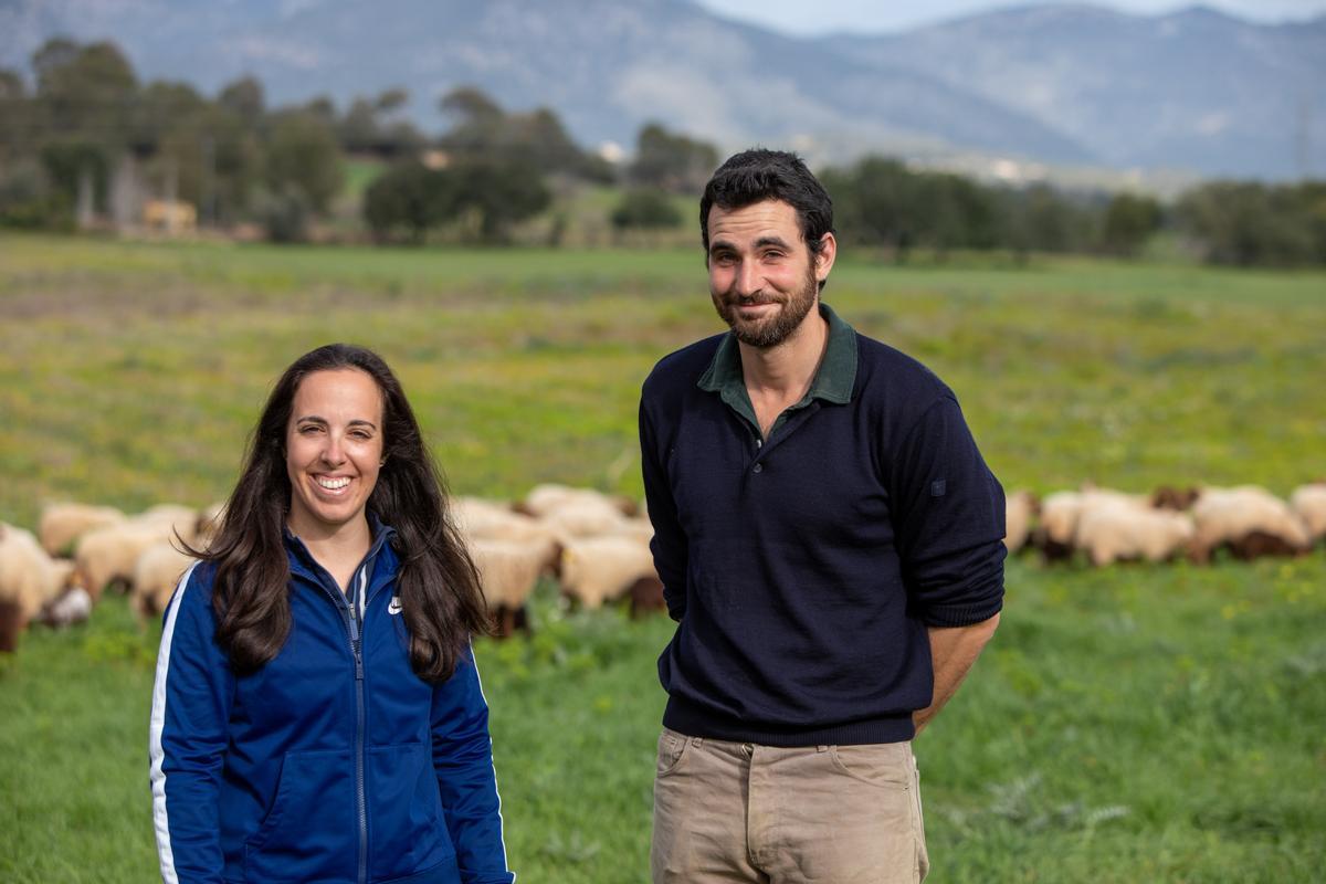 Roldán Miguel Dones de Lorca y Melanie Cerdà de Castellón han pasado una semana en Son Jover en el marco de las estancias formativas para garantizar el relevo generacional en el sector