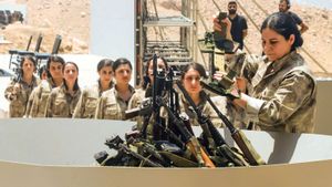 El PKK escenifica una entrega d’armes simbòlica
