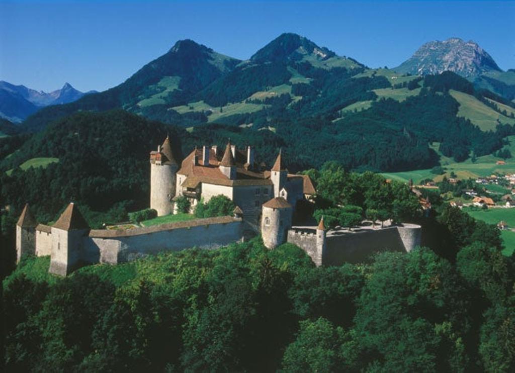 Invasión alienígena (Suiza)