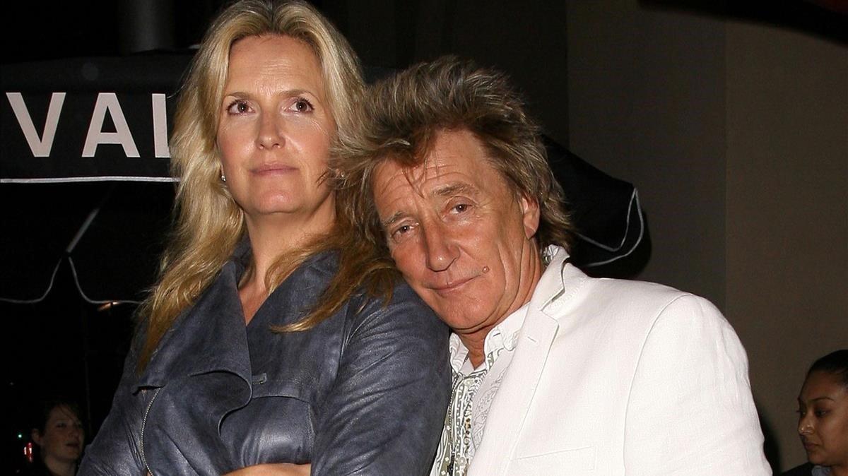 zentauroepp23183163 gente singer rod stewart and wife model penny lancaster in b181113183533