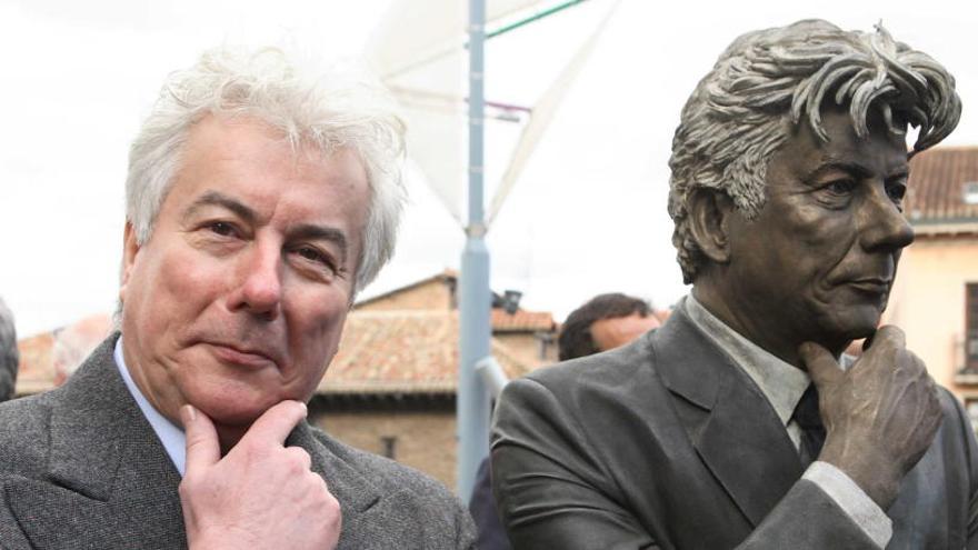 Ken Follett: &quot;El nacionalismo es una ideología obsoleta y anticuada&quot;