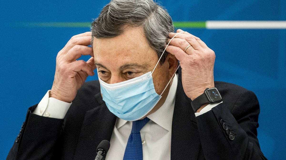 Mario Draghi en una reunión del Gobierno.