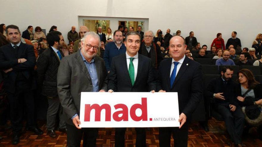 Presentación del proyecto Mad Antequera, con Fernando Francés, Elías Bendodo y el alcalde de Antequera, Manuel Barón.