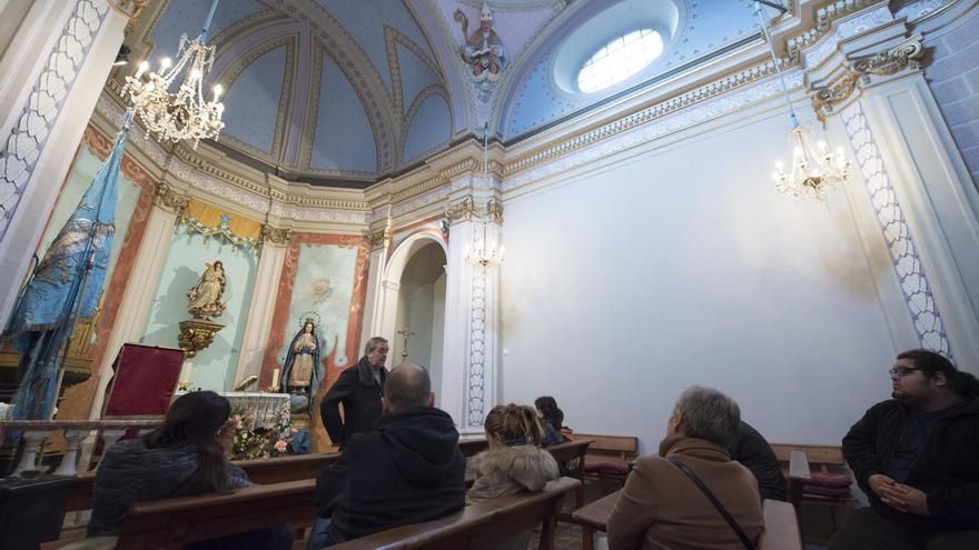La Confraria dels Favets estrena una processó pel Centre Històric de Manresa per celebrar la festa de la seva patrona
