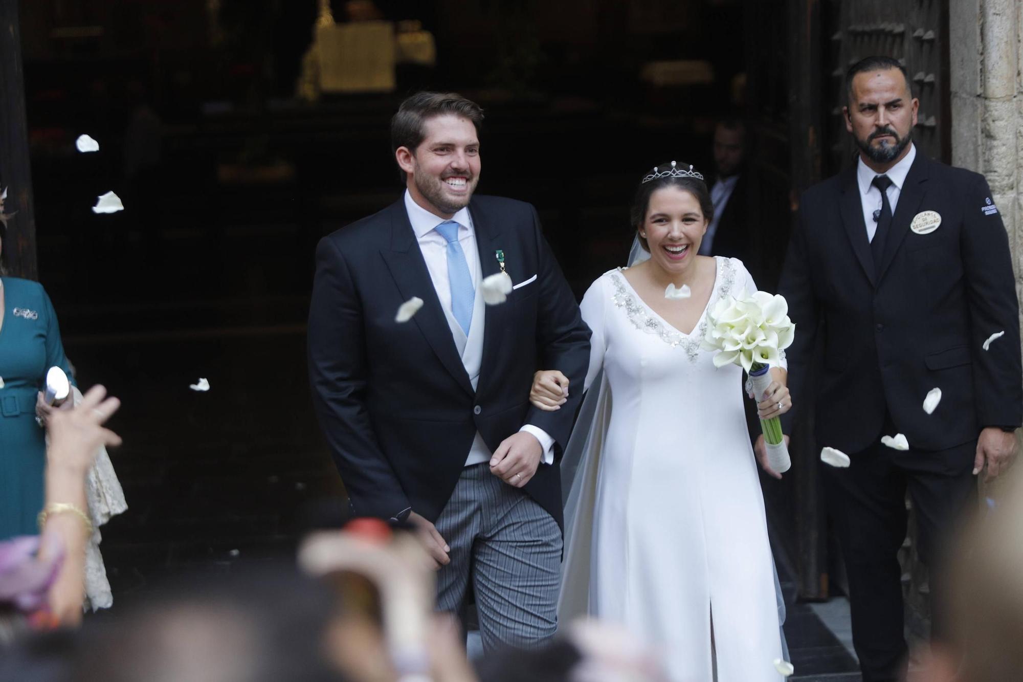 El príncipe Louis Nicolas Crépy de Orleans y Carolina Torio se casan en València