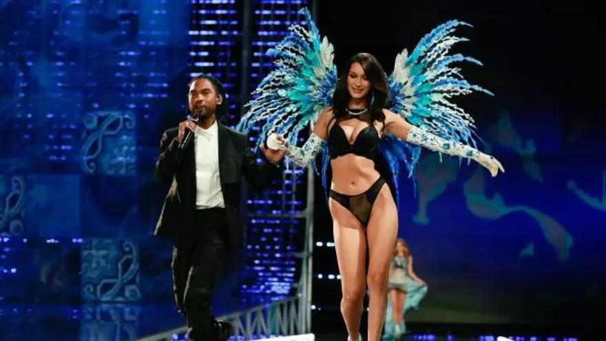 El desfile de Victoria's Secret llega a la pasarela China