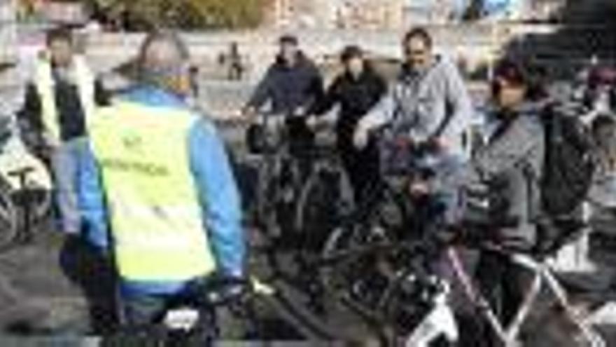 «No s&#039;ha explicat prou com s&#039;ha d&#039;anar en bicicleta per Girona»