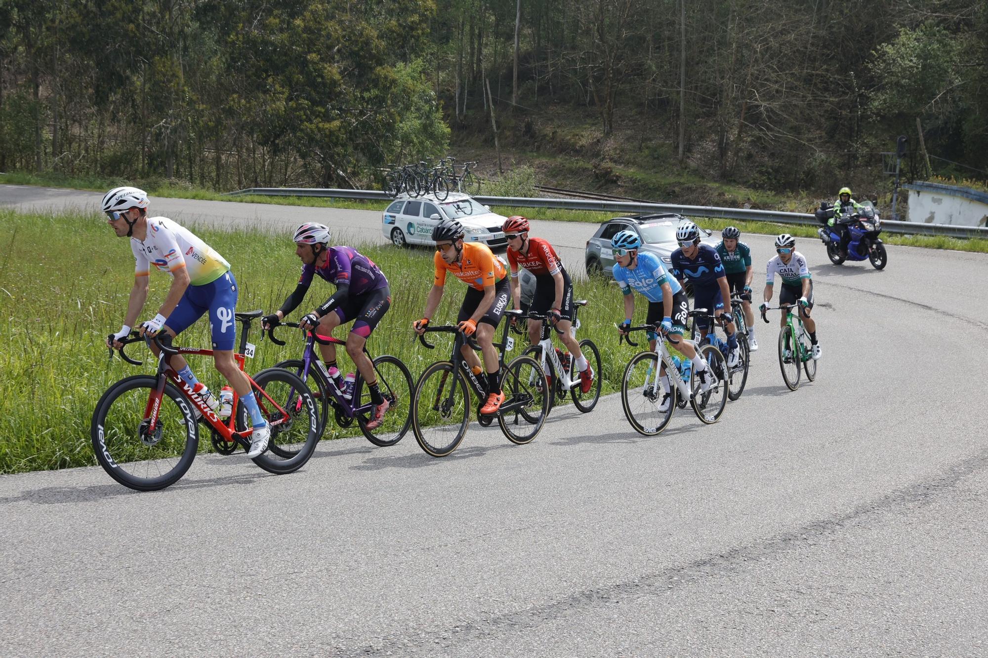 La etapa reina de la Vuelta Ciclista a Asturias, en imágenes