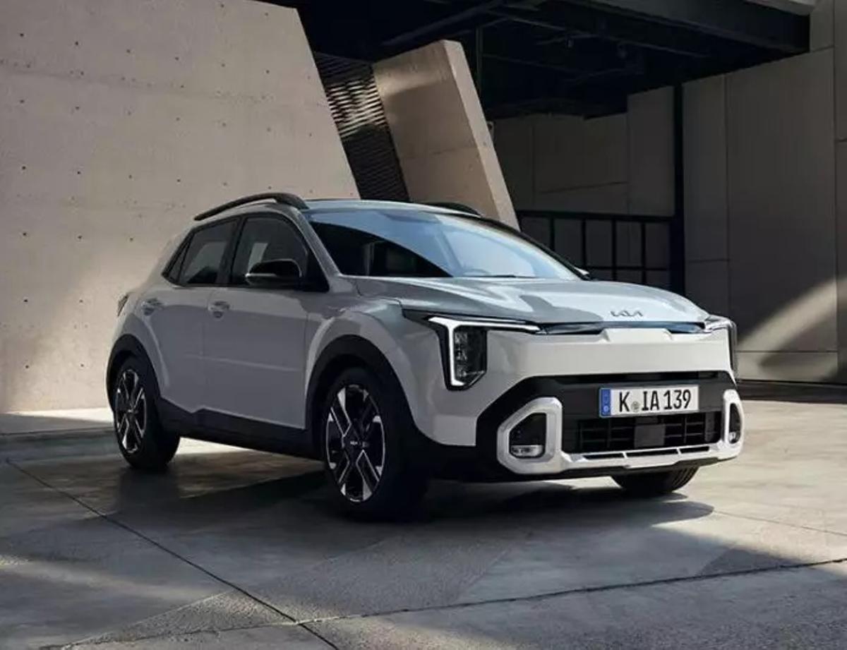 El Kia Stonic, que combina dimensiones contenidas con una estética SUV y una posición de conducción elevada.