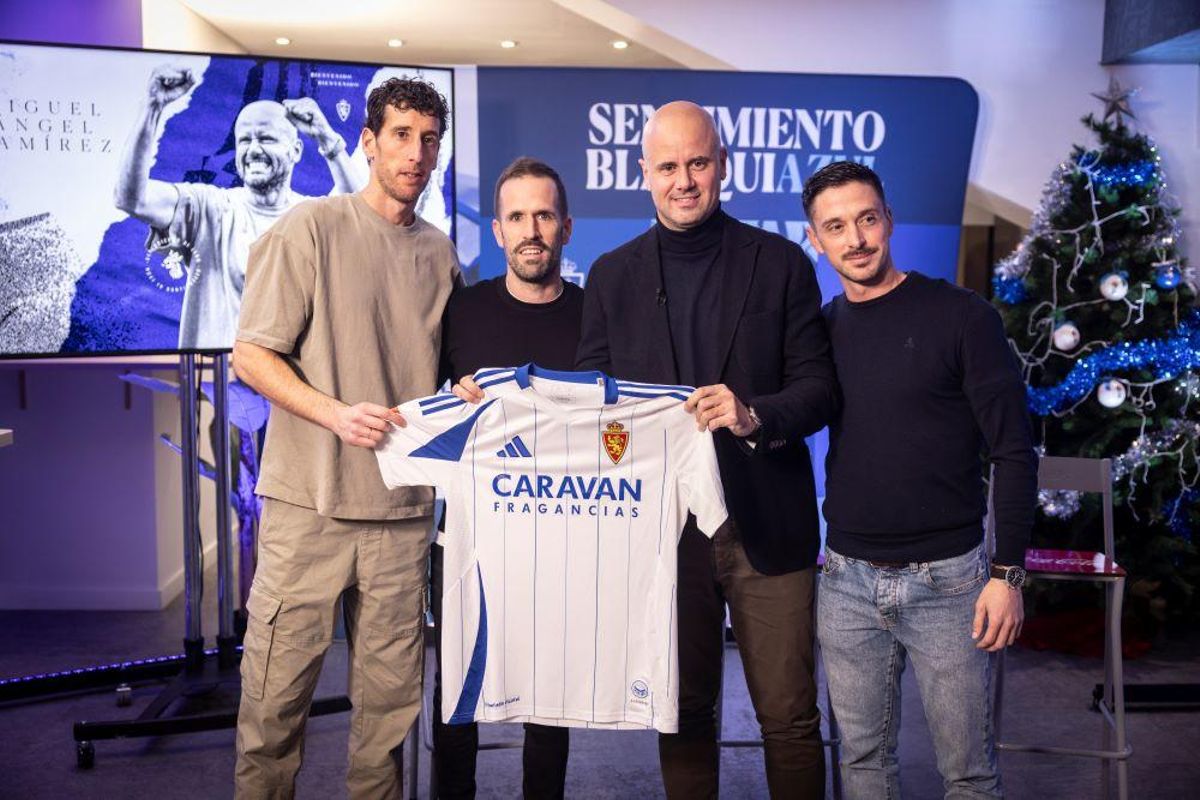 Labaien, Gaviña y Fuentes, junto a Miguel Ángel Ramírez.