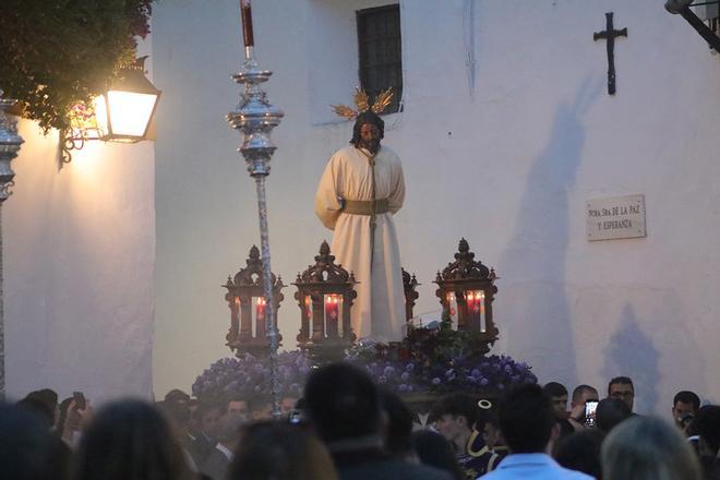 Vía crucis con el Señor de la Sangre, en imágenes