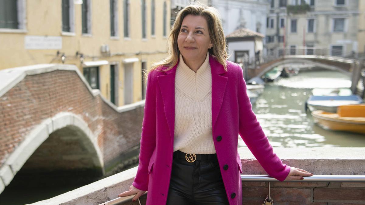 Eva García Sáenz de Urturi adorna con misterios venecianos su nuevo  best-seller