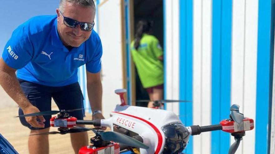 Los drones salvavidas llegan a las playas de El Campello