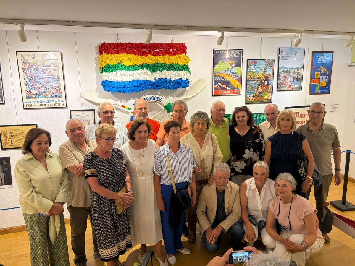 Exposición "Recuerdos" de la Sociedad Etnográfica de Ribadesella