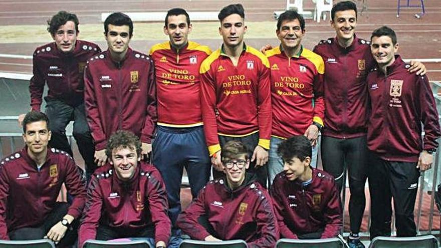 El equipo toresano que compitió en Salamanca.