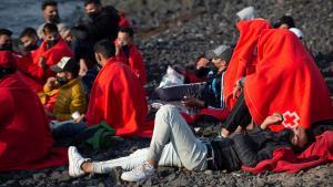 La immigració irregular manté la tendència a la baixa i es redueix un 23%