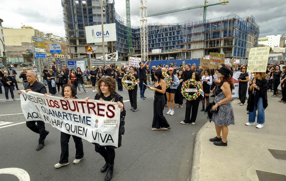 Manifiesto en rechazo a la gentrificación de Guanarteme durante el 'Funeral Jazz'