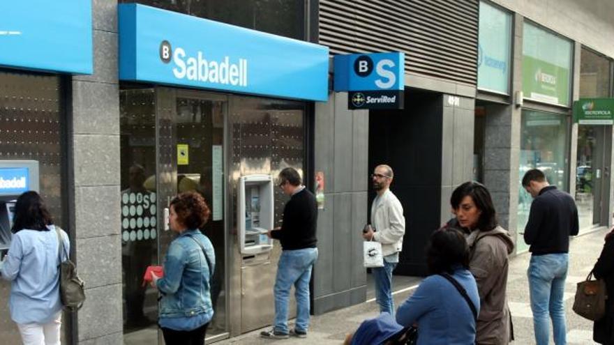 El Sabadell diu             al Parlament britànic que es compensarà els clients de TSB
