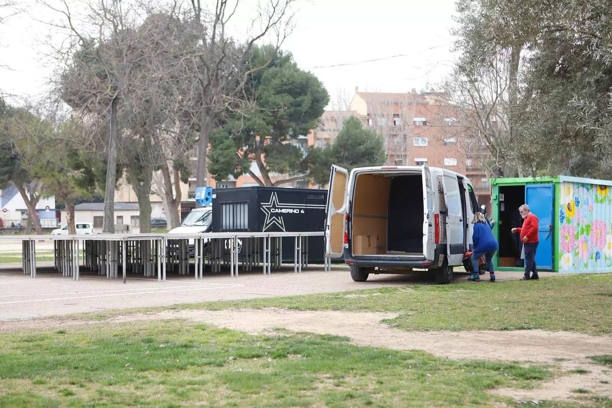 Los preparativos para la Cincomarzada la pasada semana en Zaragoza.