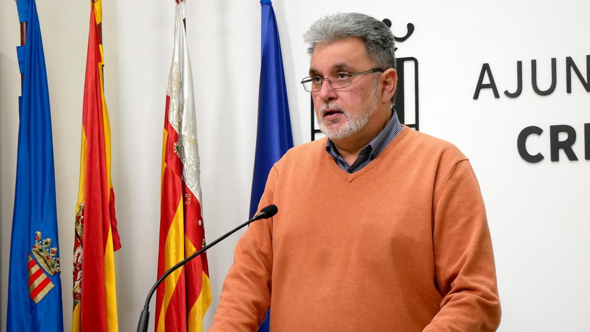 El concejal de Comercio de Crevillent, Manuel Penalva Alarcón