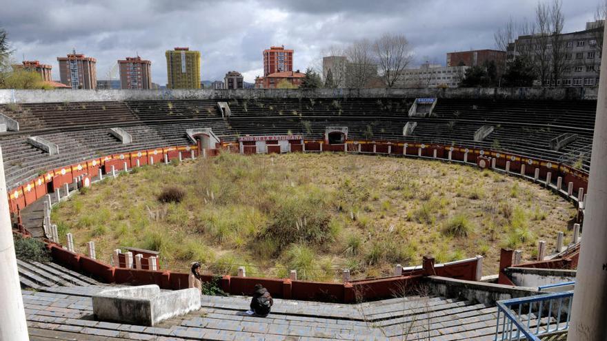 Imagen de la plaza de toros de Oviedo realizada en 2015.