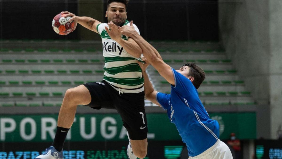 Natan Suárez, en un partit d’aquesta temporada amb la samarreta de l’Sporting de Portugal