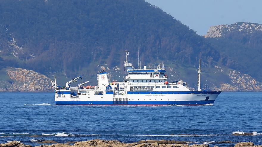 Repsol surtirá gasóleo marino por dos millones a tres oceanográficos en Vigo