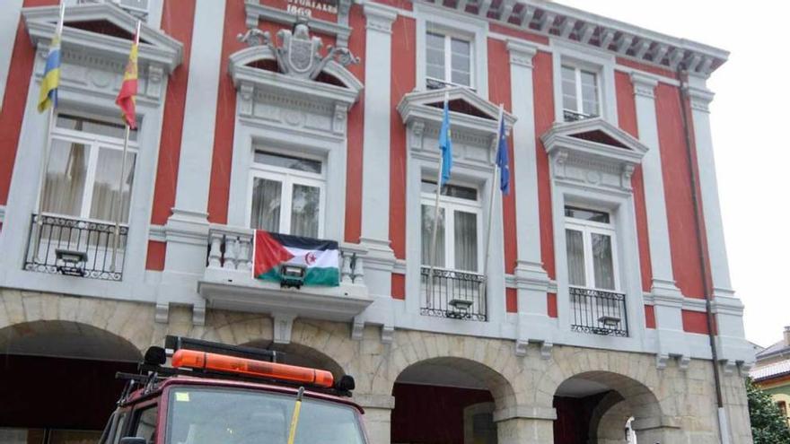 La quitanieves que adquirió el Ayuntamiento de Mieres.