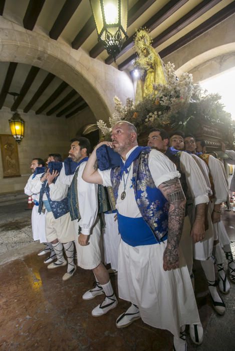 El Encuentro no procesiona en Alicante el Domingo de Resurrección.